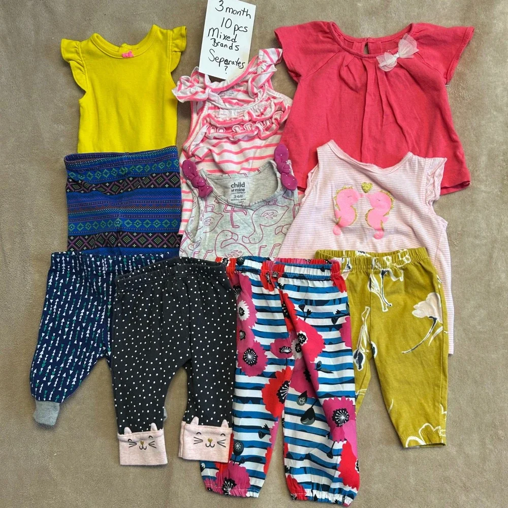 105 Piece Baby Girl Clothing Lot 3 Month Carters Gerber Old Navy Mixed Separates